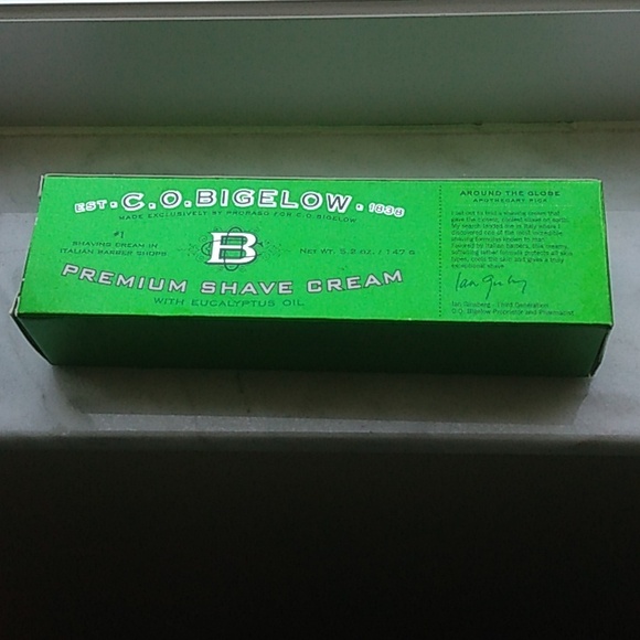 🆕C.O. Bigelow Premium Shave Cream 5.2 Oz. - Picture 9 of 16